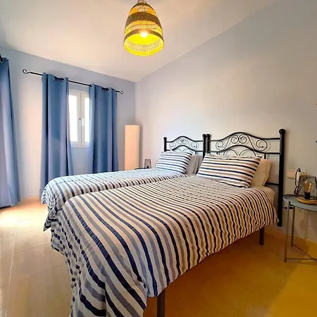 Casa De Pastel El Apartment *